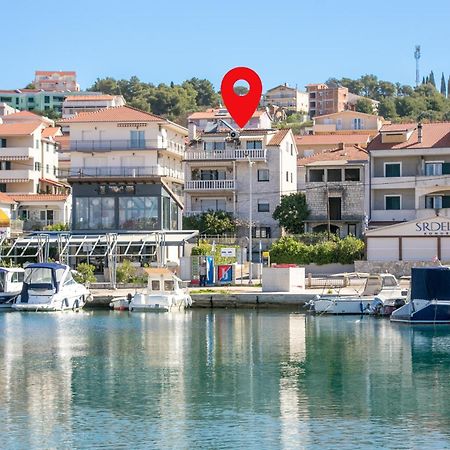 Seaside Apartments With A Swimming Pool Okrug Gornji, Ciovo - 11374 Trogir Dış mekan fotoğraf